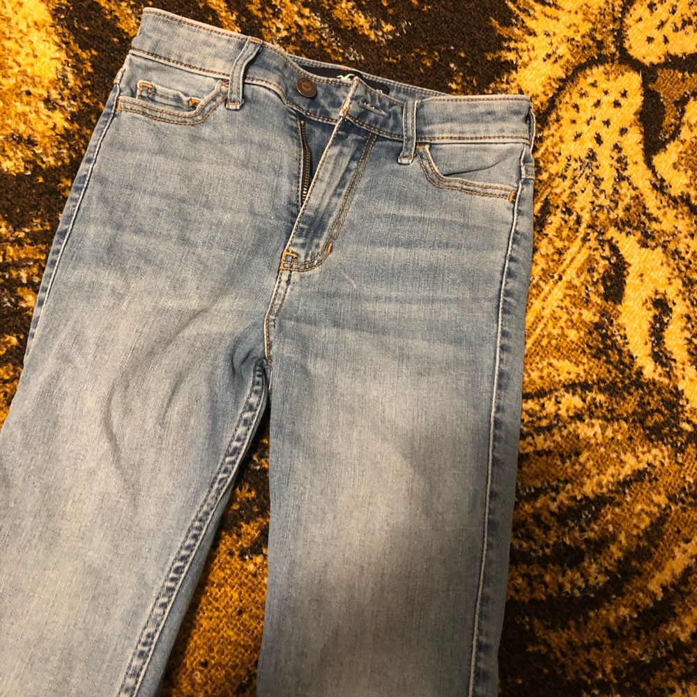 Hollister high waisted skinny jeans 00